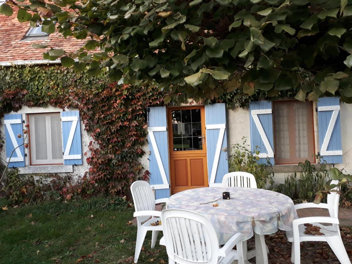 La Maison De Xenos Nohant-en-Gracay ภายนอก รูปภาพ